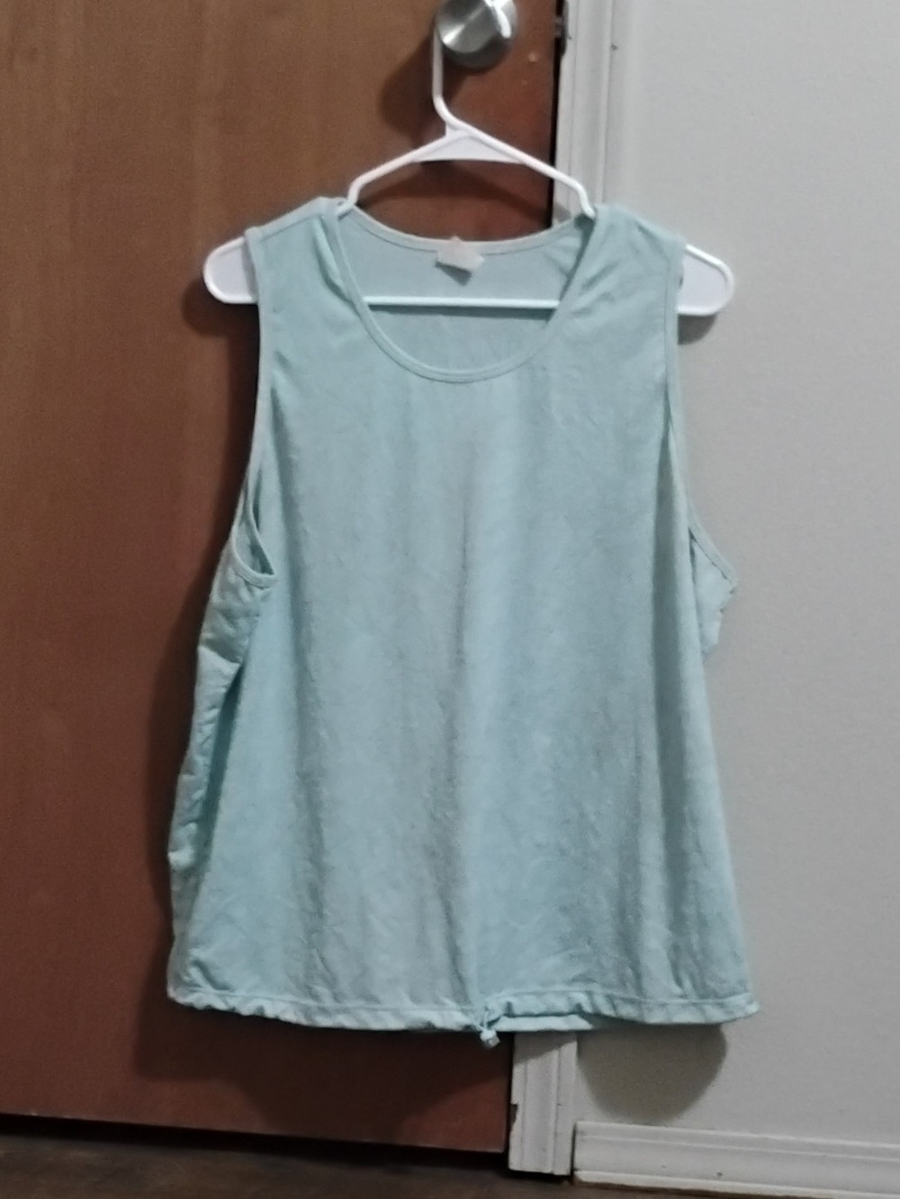 Women’s Light Mint Sleeveless Tank Top
